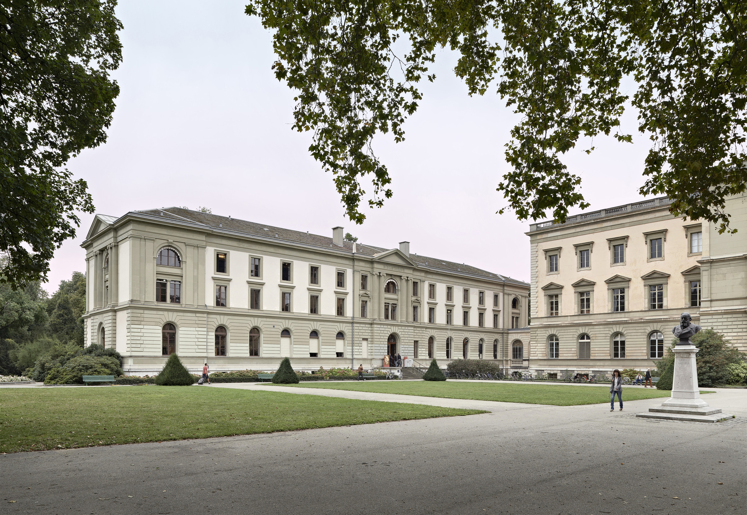 Photo de Bibliothèque de Genève (BGE) - Bastions